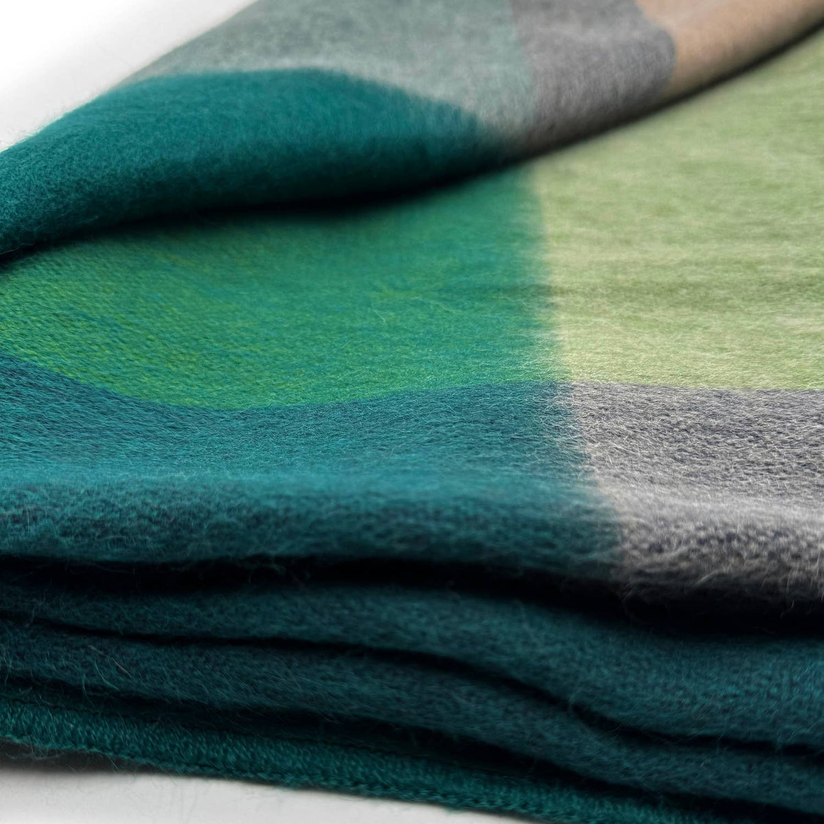 Alpaca Throw Blanket - Alpine: Throw     (45x70)