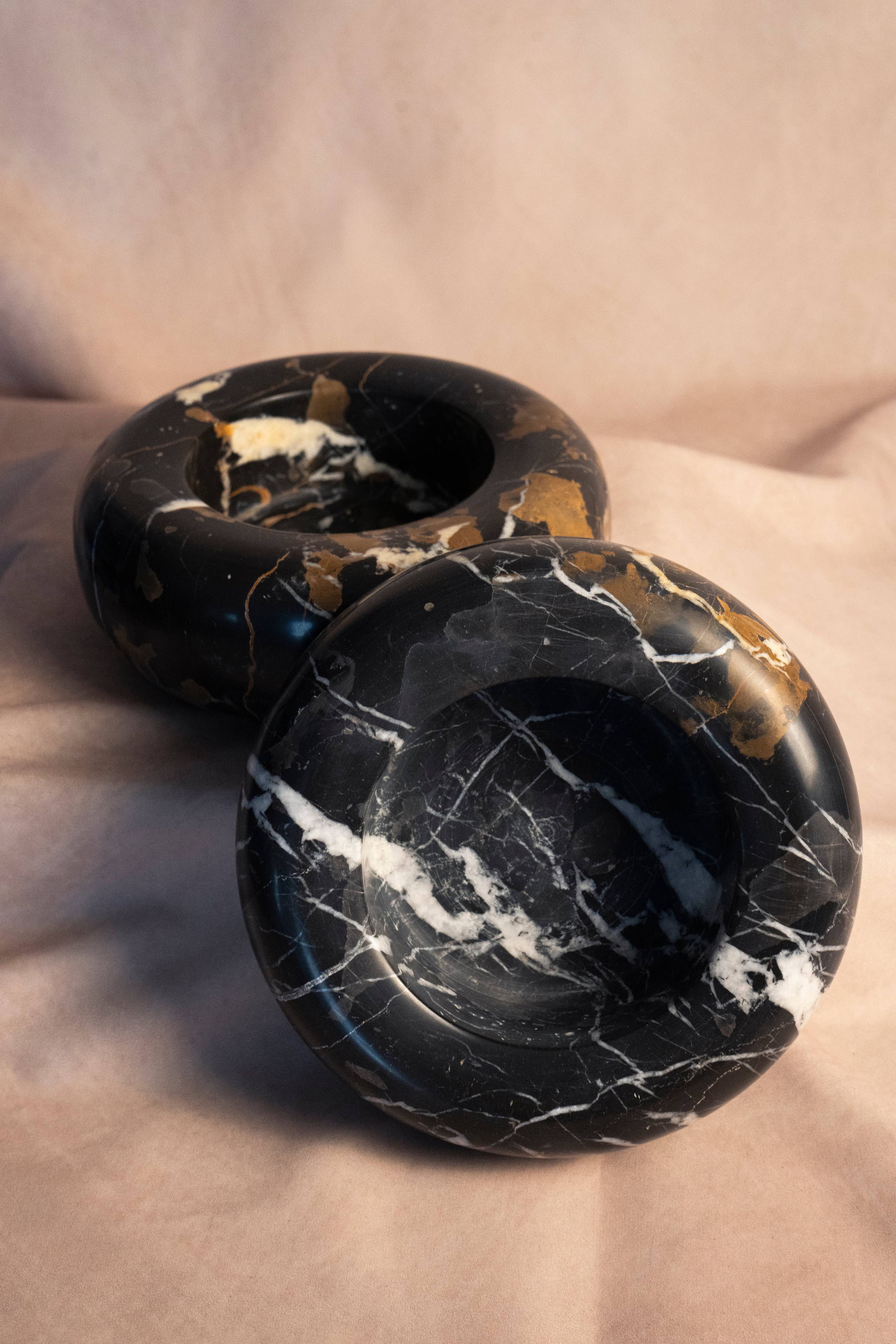 Bespoke Donut Bowl - Black & Gold Marble