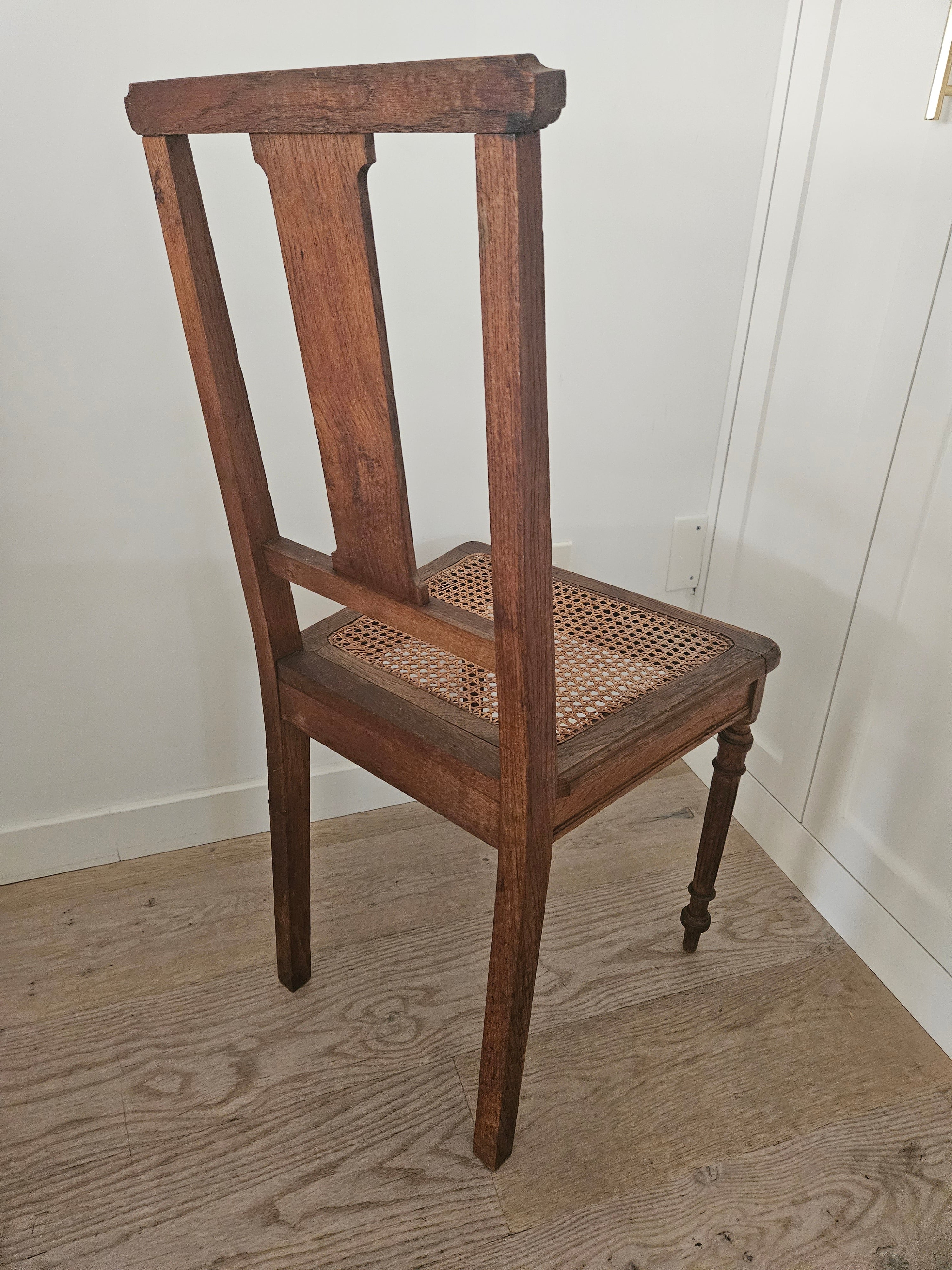 Wood cane chair