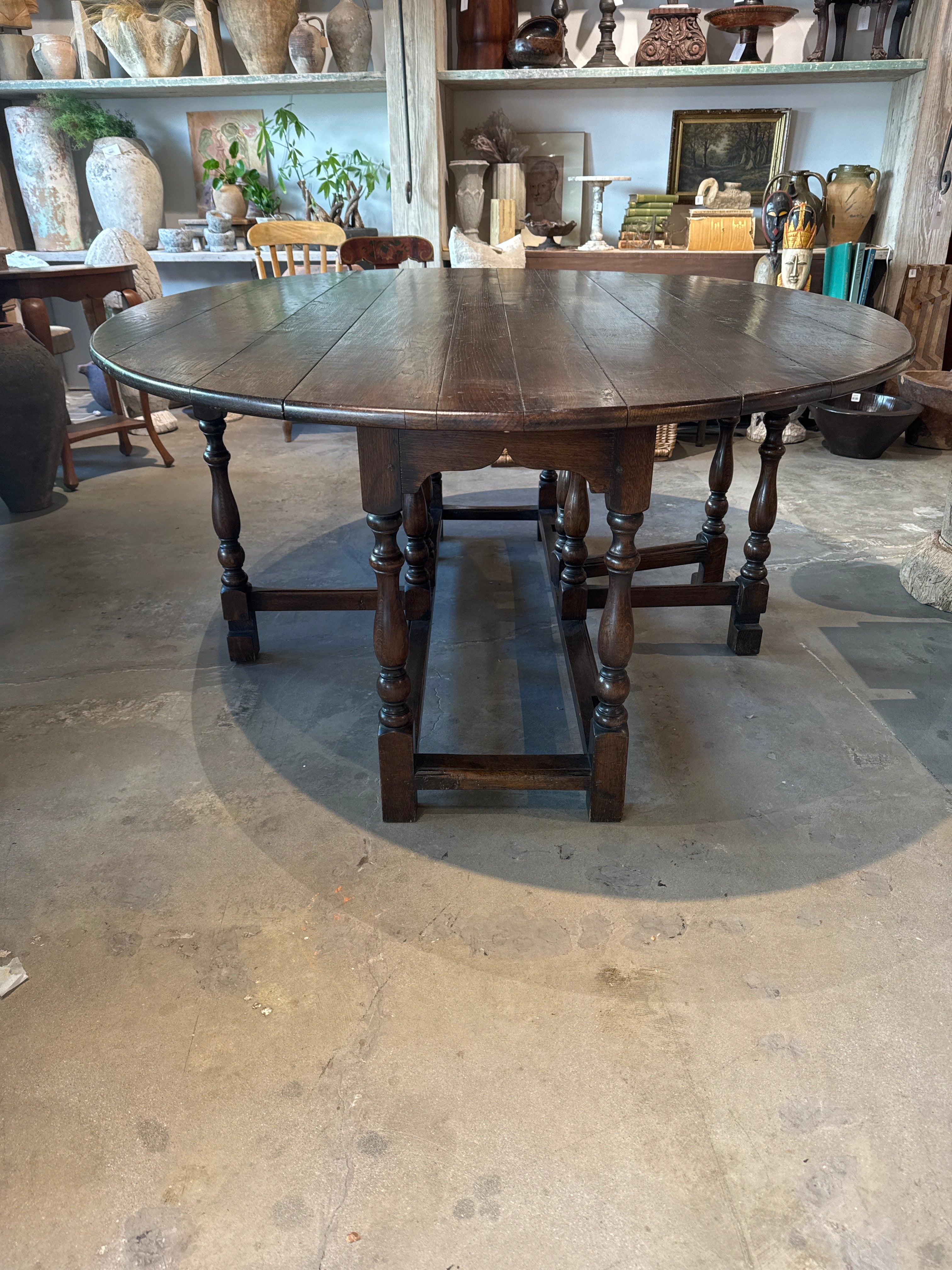 18th Century English Gate Leg Dining Table