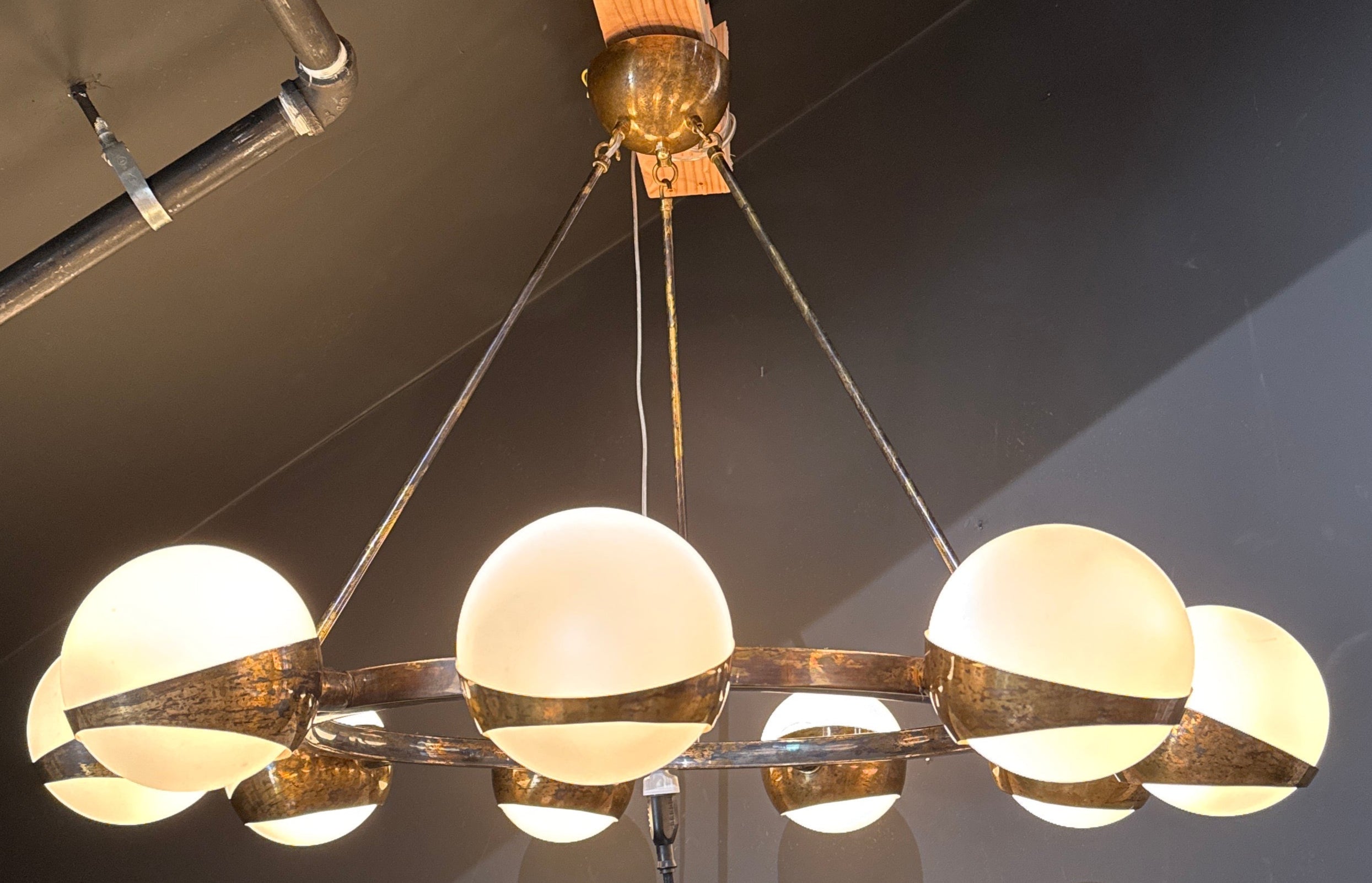 Stilnovo style chandelier