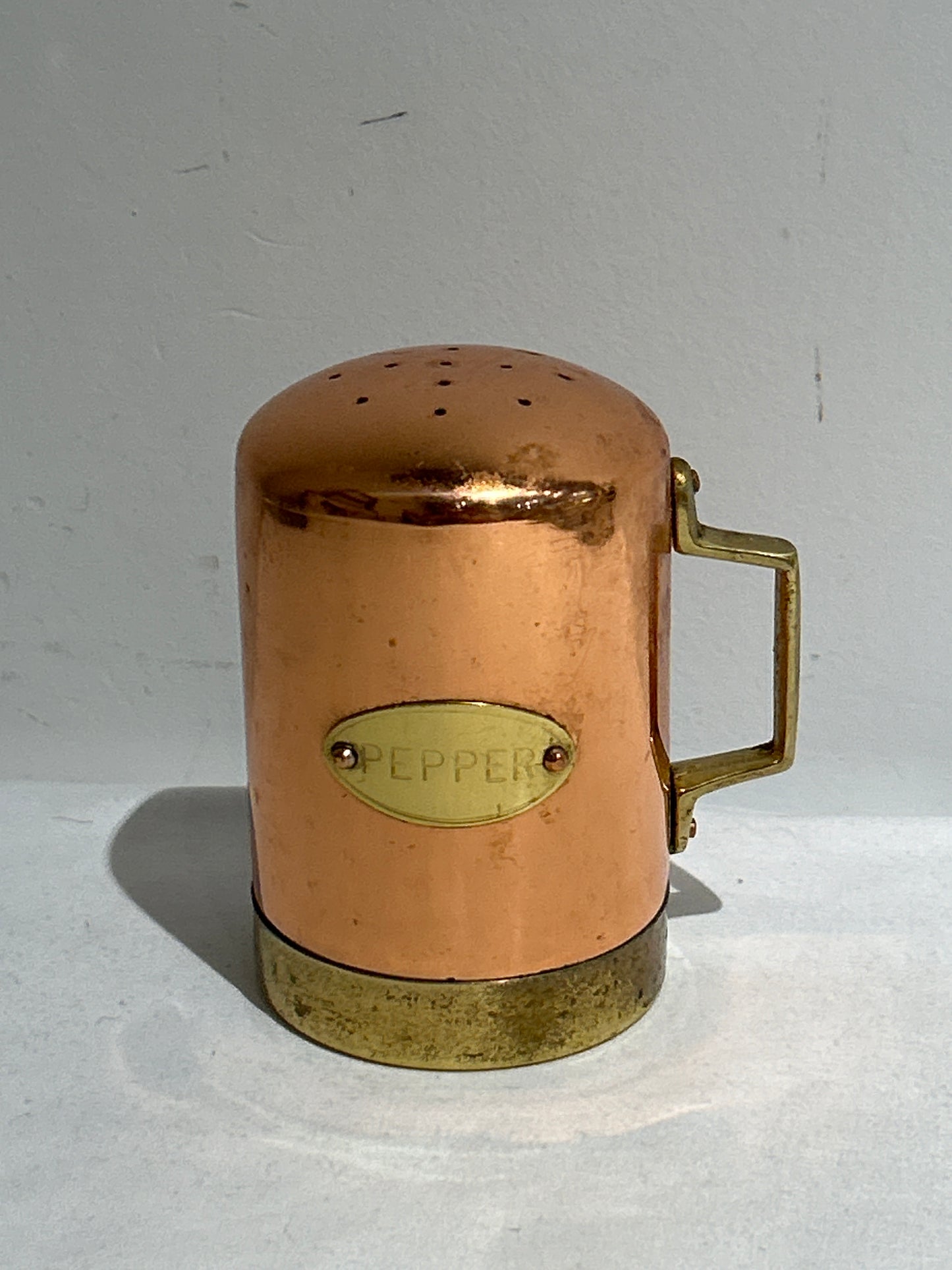 Copper condiment shaker