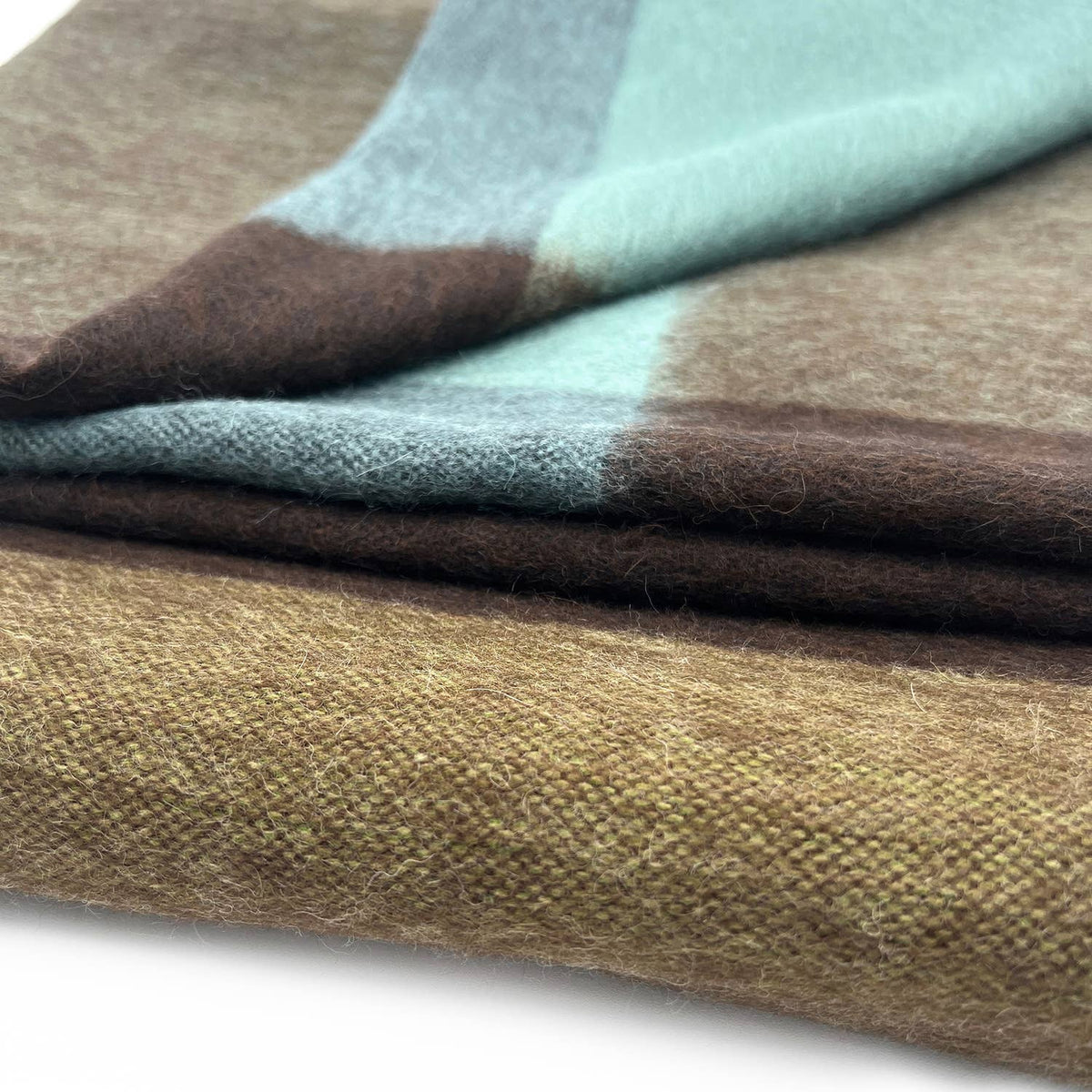 Alpaca Throw Blanket - Mosswood: Throw     (45x70)