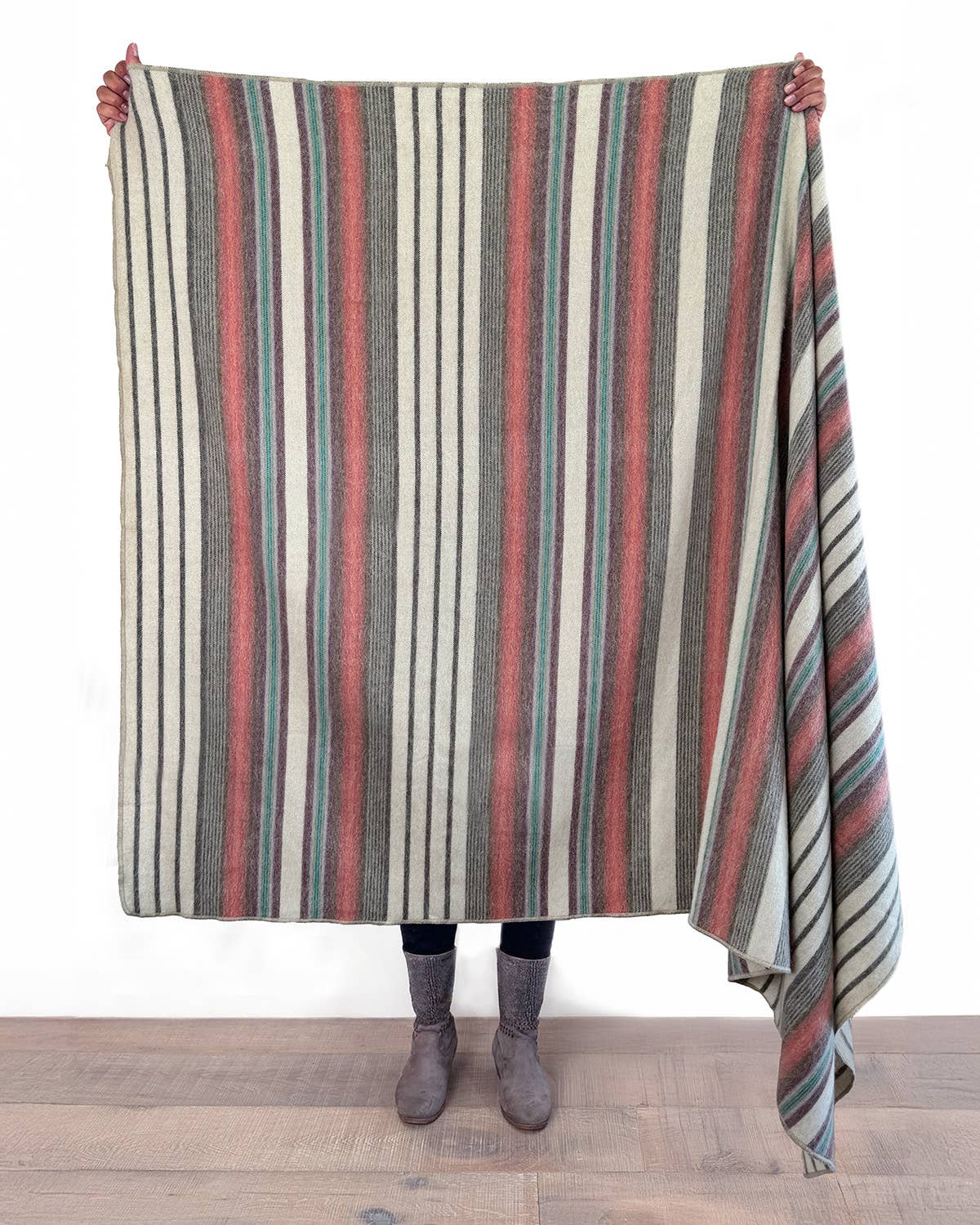 Alpaca Throw - Oasis: Throw