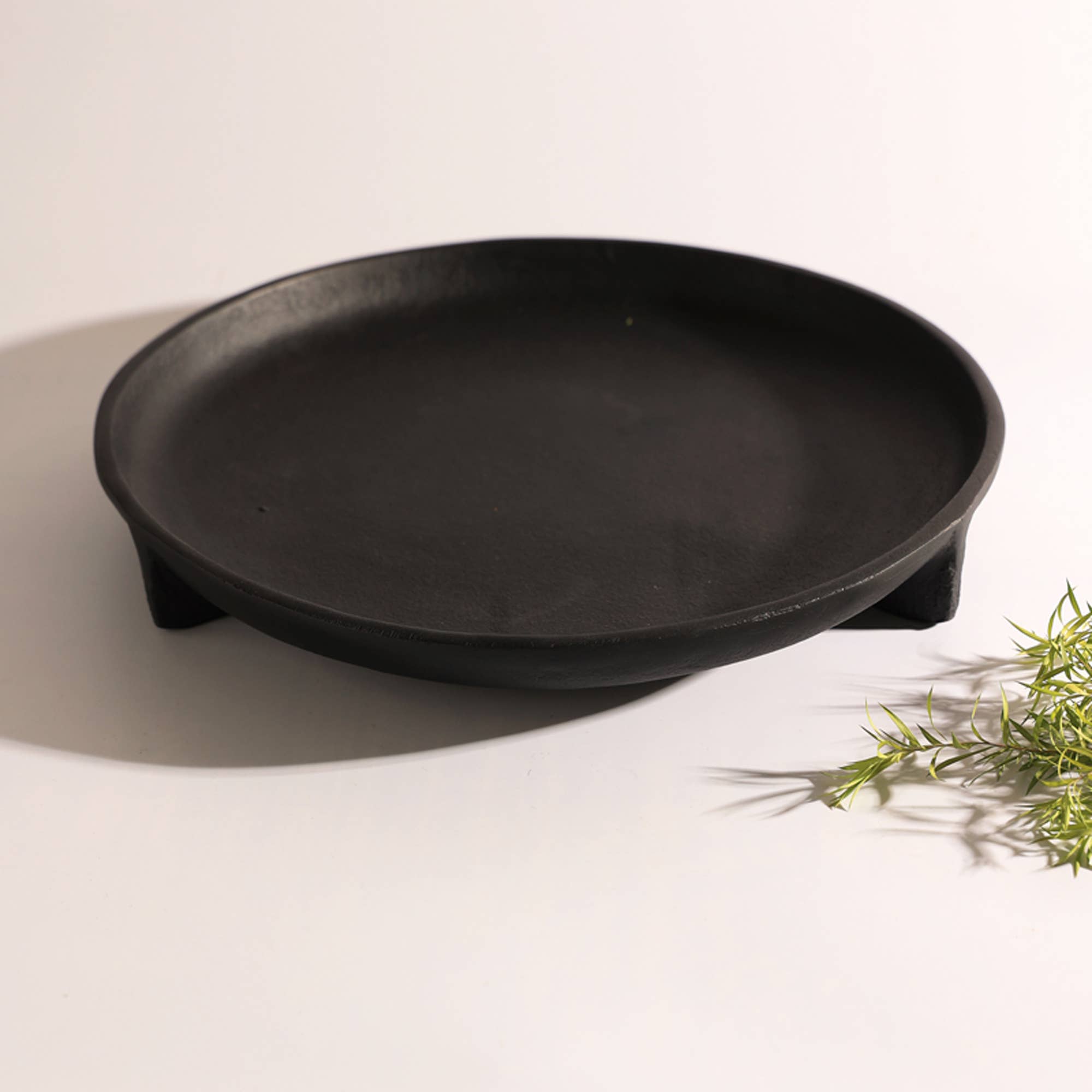 Round Tray- Large