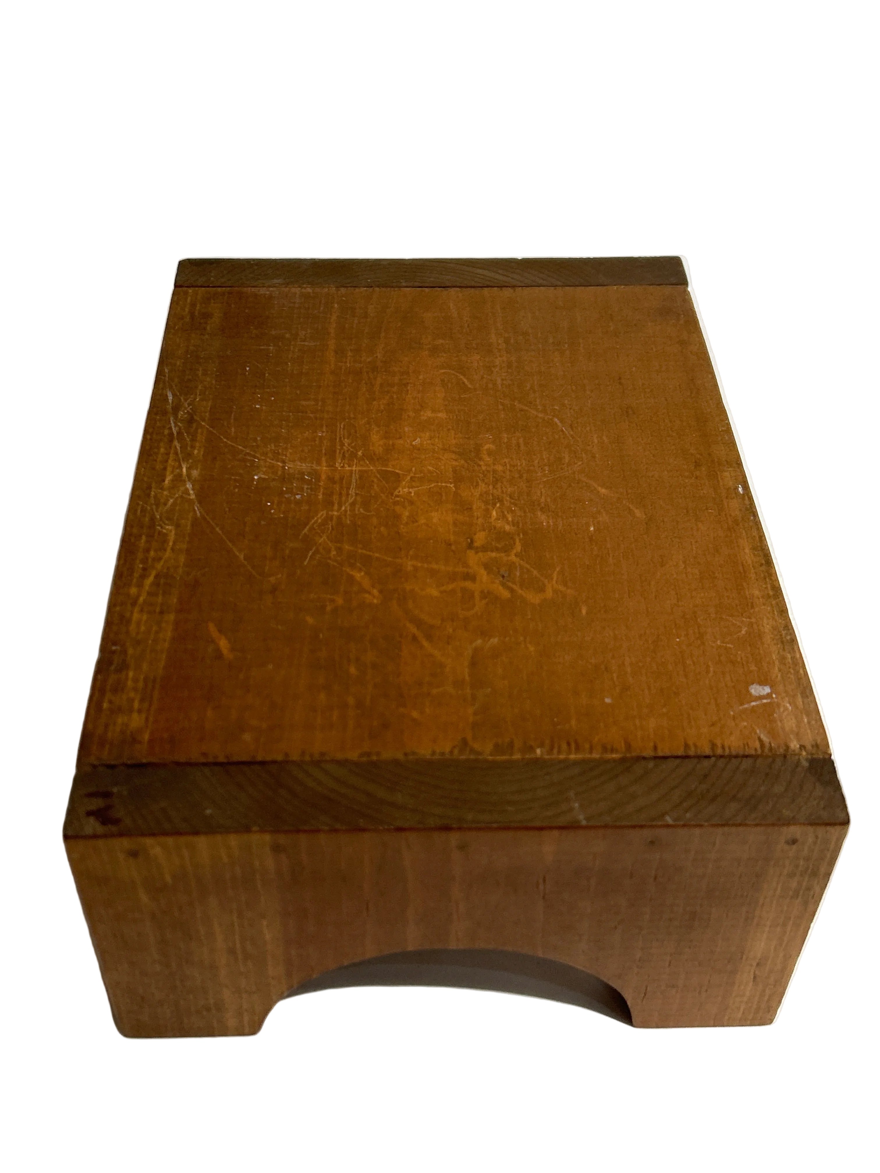 Wood Riser