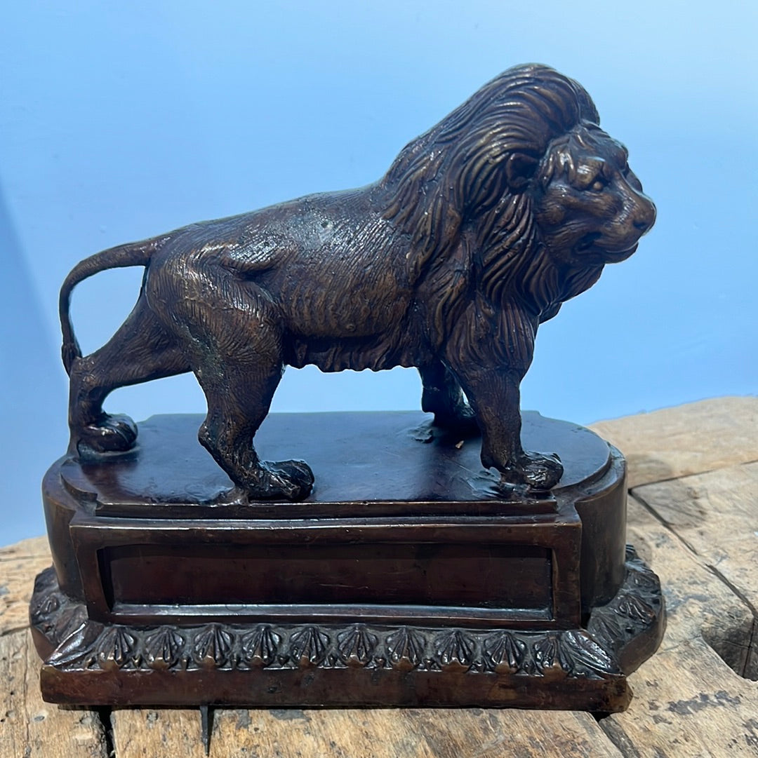 Lion figure