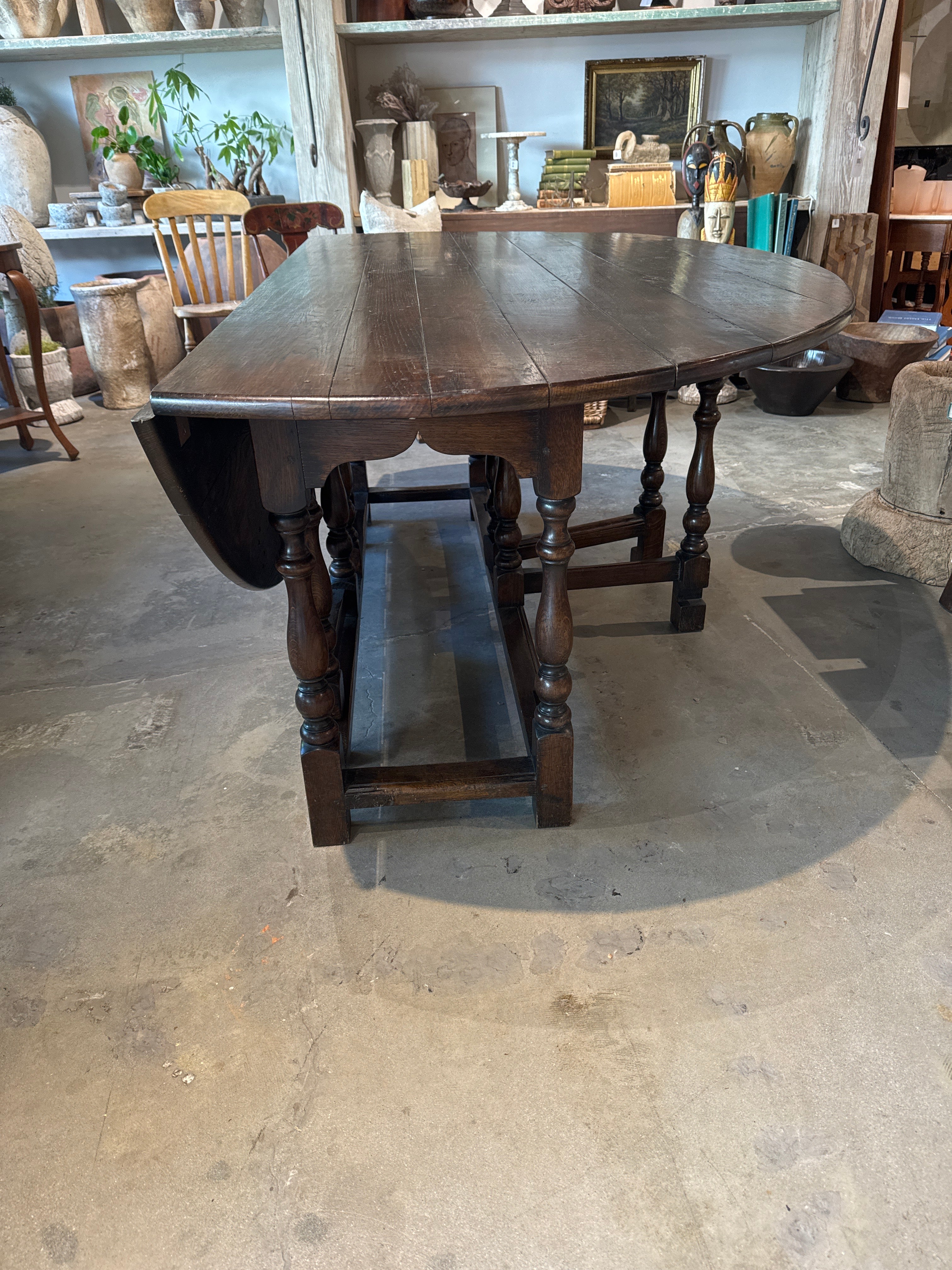 18th Century English Gate Leg Dining Table