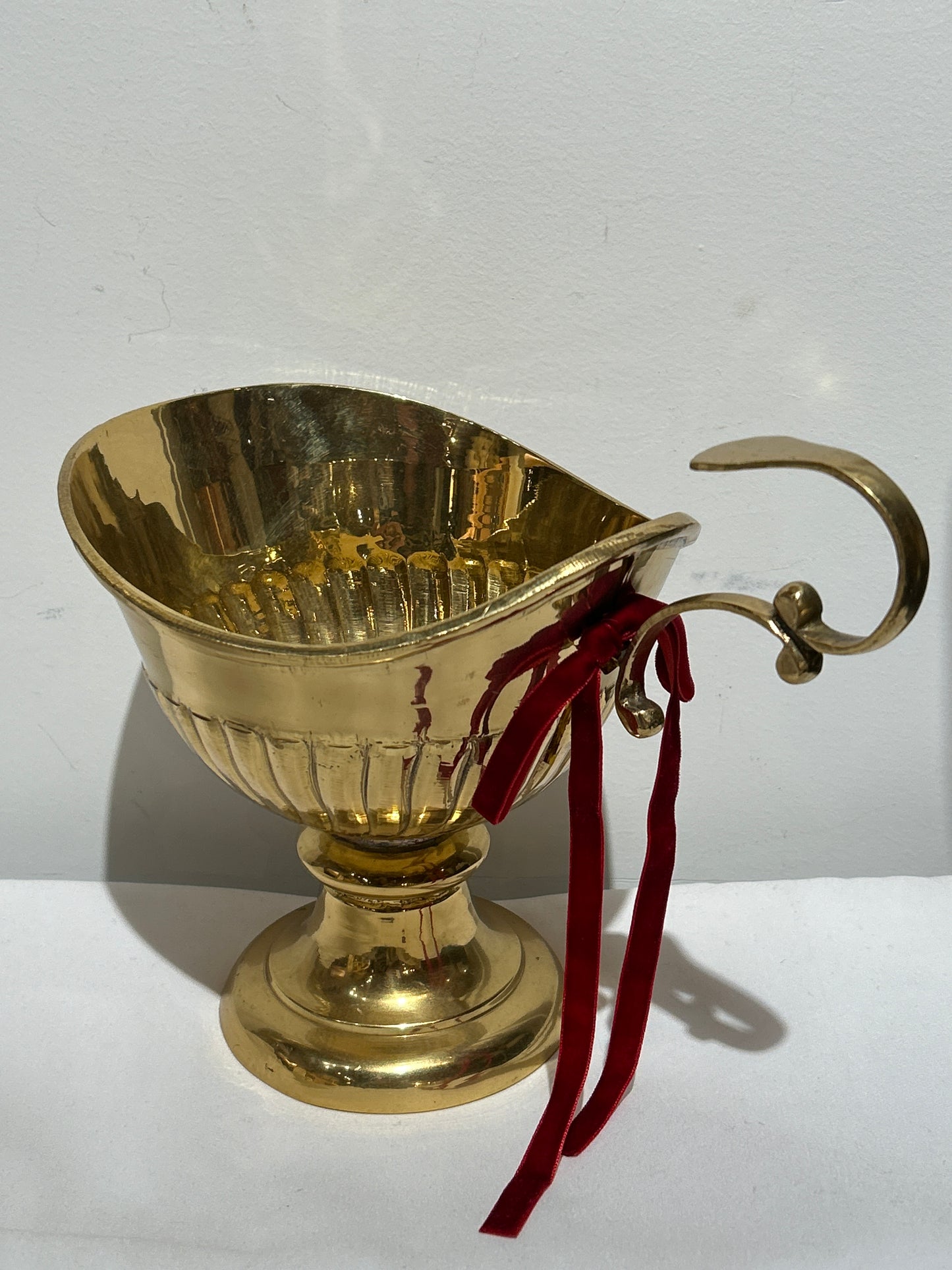 Gold pedestal bowl