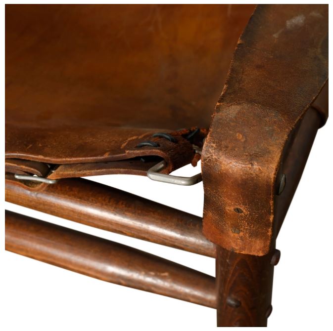 LEATHER ARMCHAIR