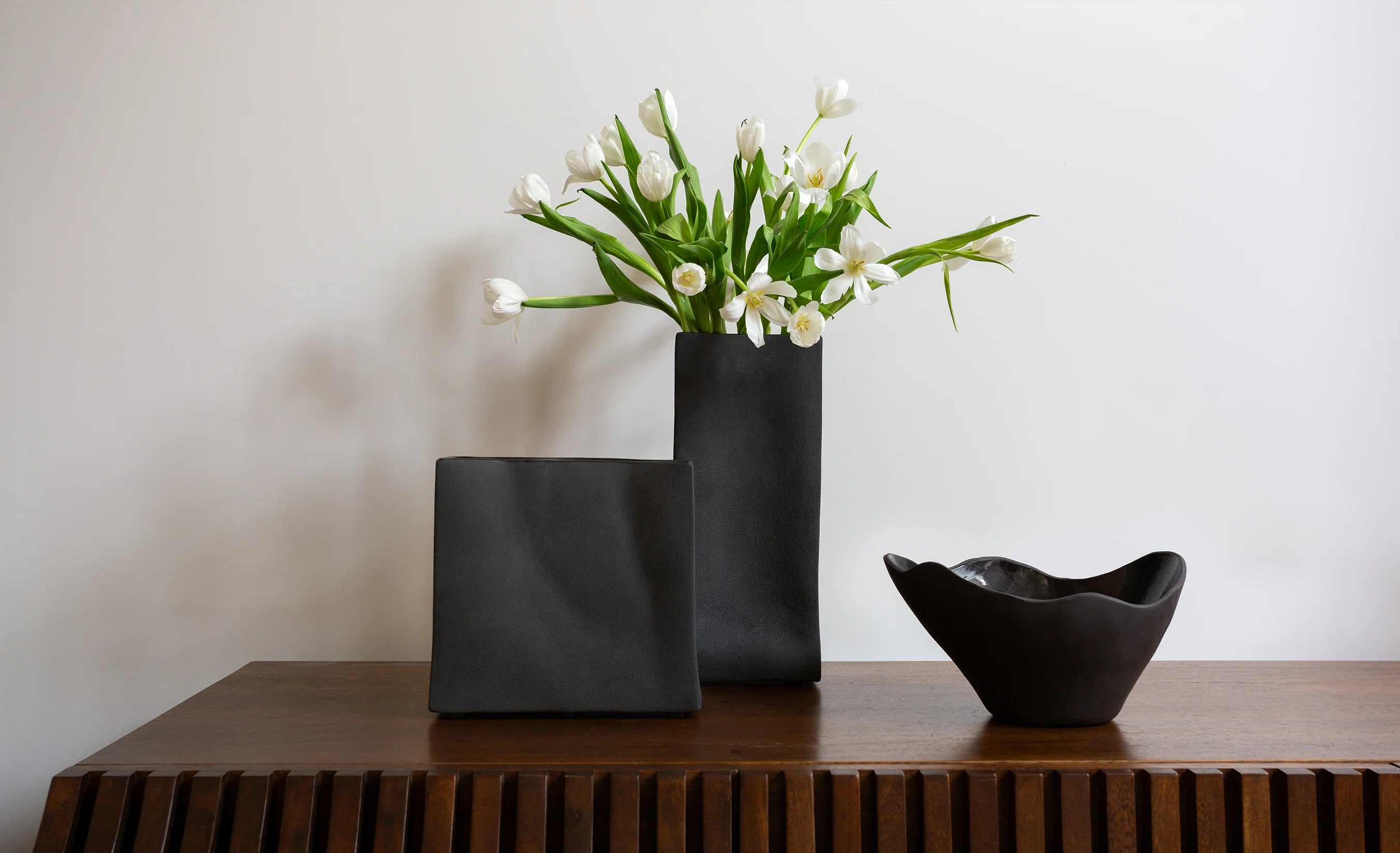 Gemma Catchall - Small Raw Noir