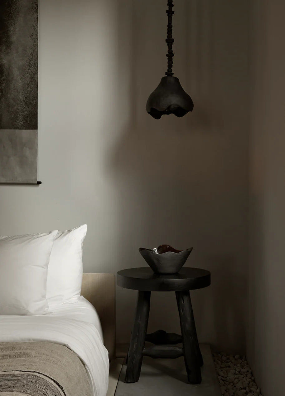 Gemma Catchall - Medium Raw Noir