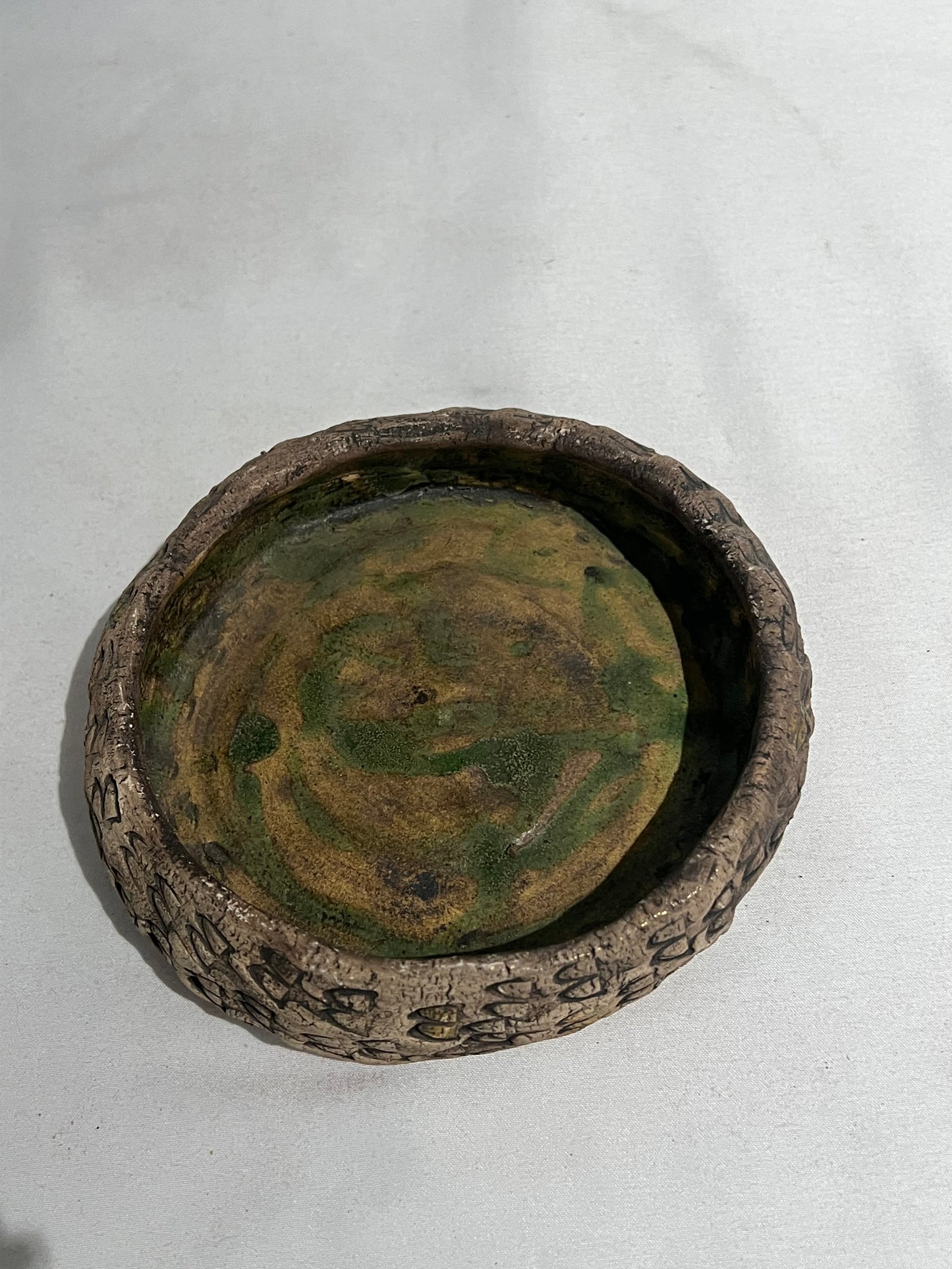 Pottery dish