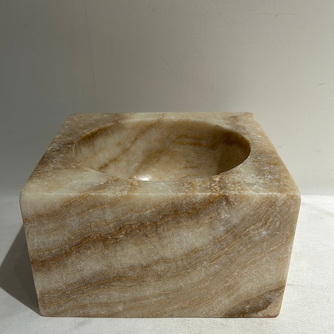 NFS - Cream marble square bowl