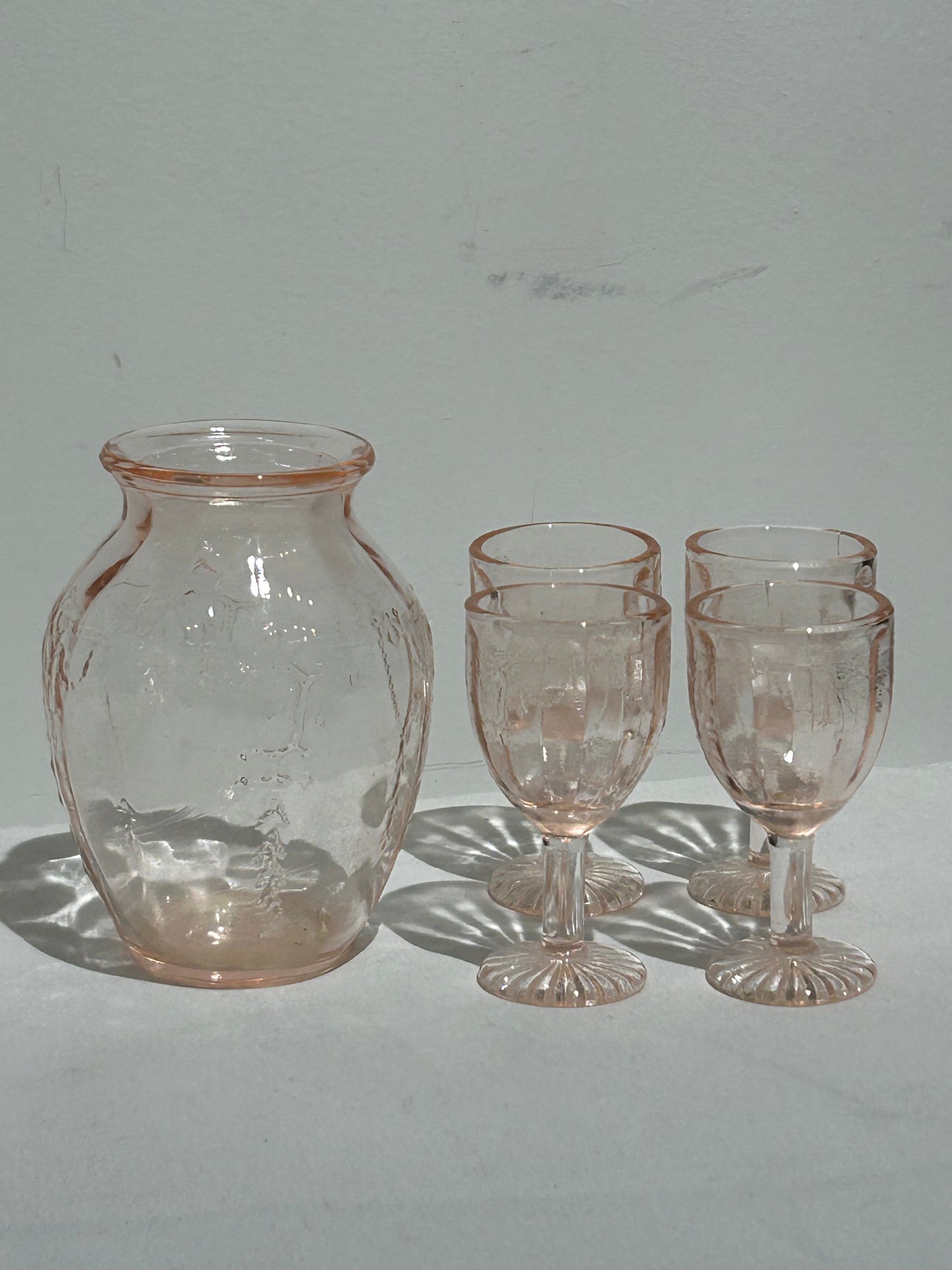 Vintage set of decanter & glasses