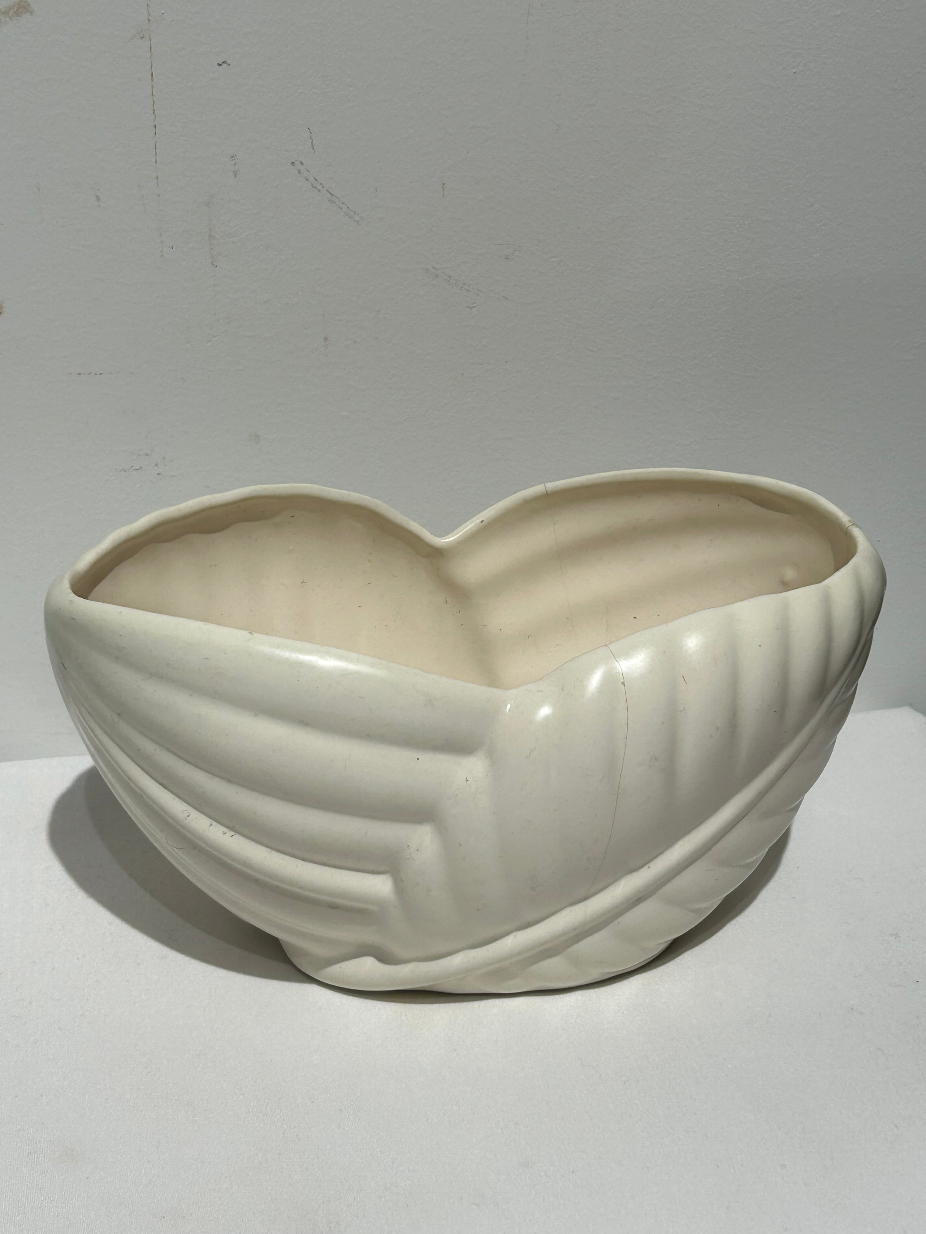 Vintage cream leaf vessel