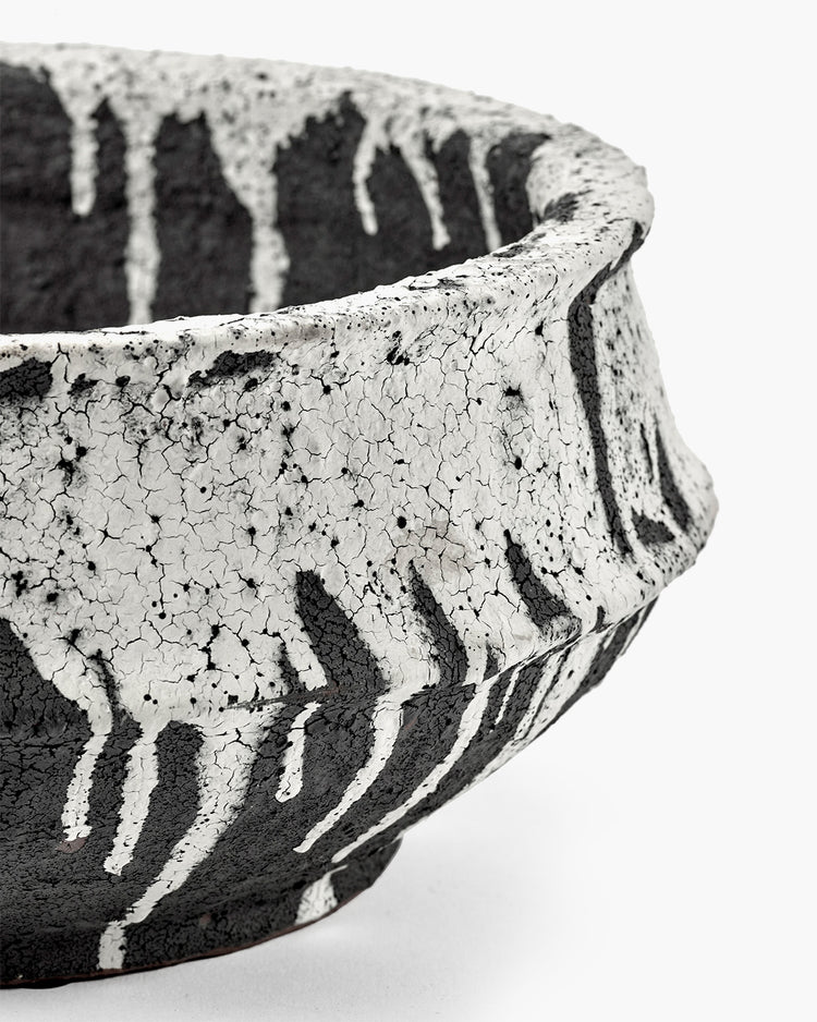 Off-White/Dark Brown Dune Planter Bowl