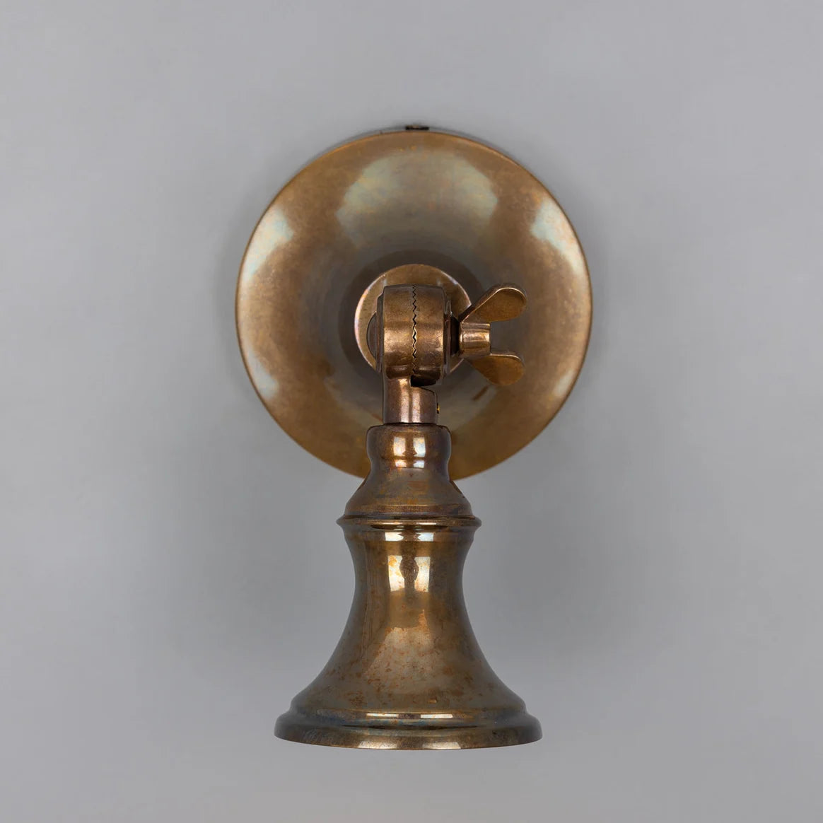 Spotlight light fixture - Antique Brass