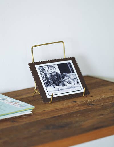 Brass Stand (M)