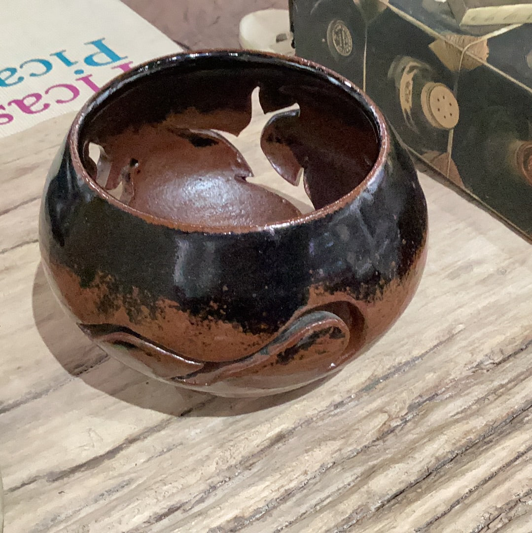 Pottery candle